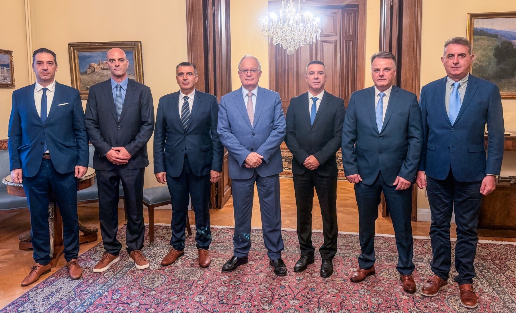 Δελτίο τύπου σχετικά με τη συνάντηση της Πανελλήνιας Ομοσπονδίας Ενώσεων Υπαλλήλων Πυροσβεστικού Σώματος με τον Πρόεδρο της Ελληνικής Δημοκρατίας.